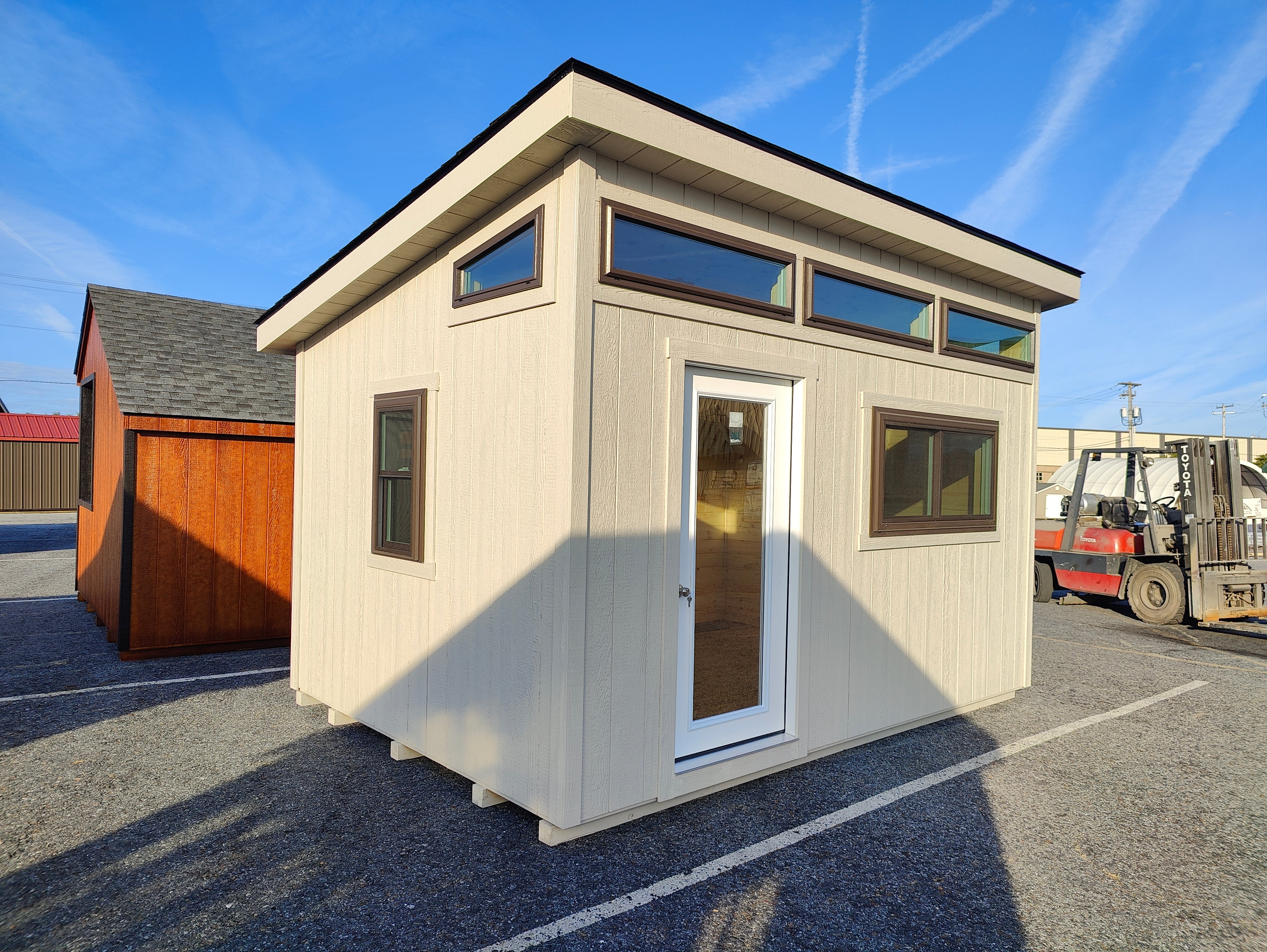 10x14 Studio Modern – Infinite Sheds