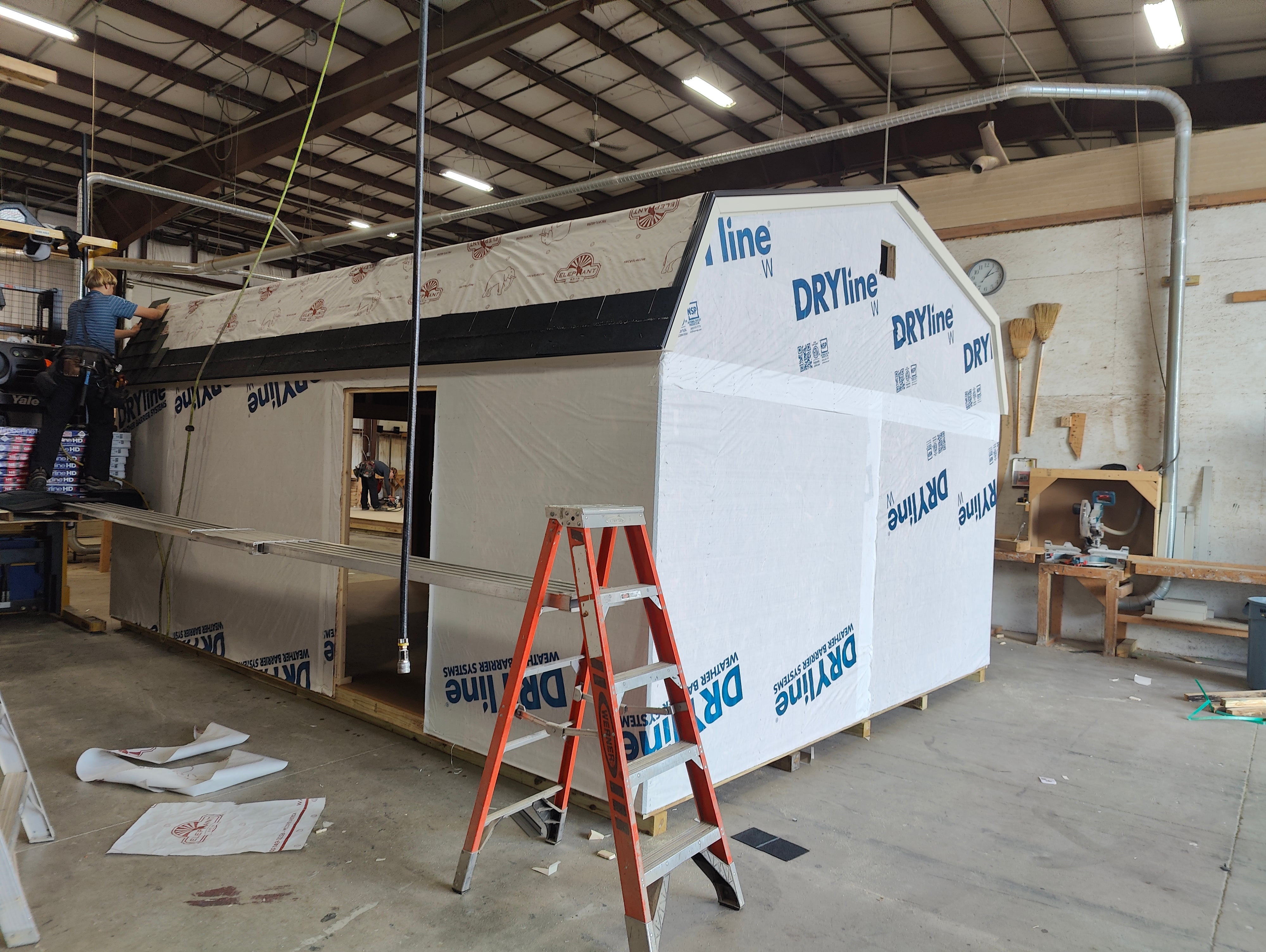 14x20 Vinyl Maxibarn- Standard Edition