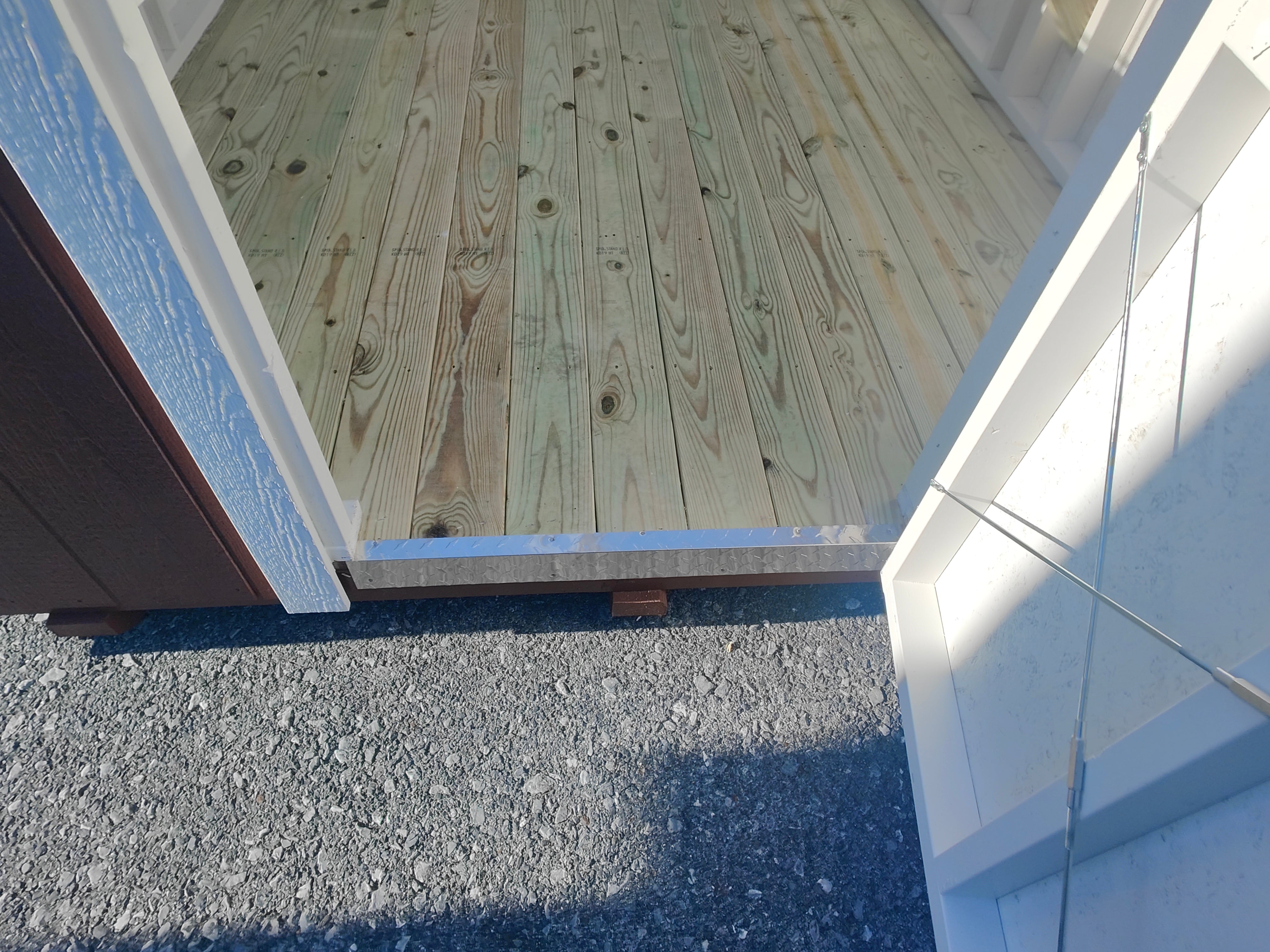 8×12 Greenhouse Split Paint