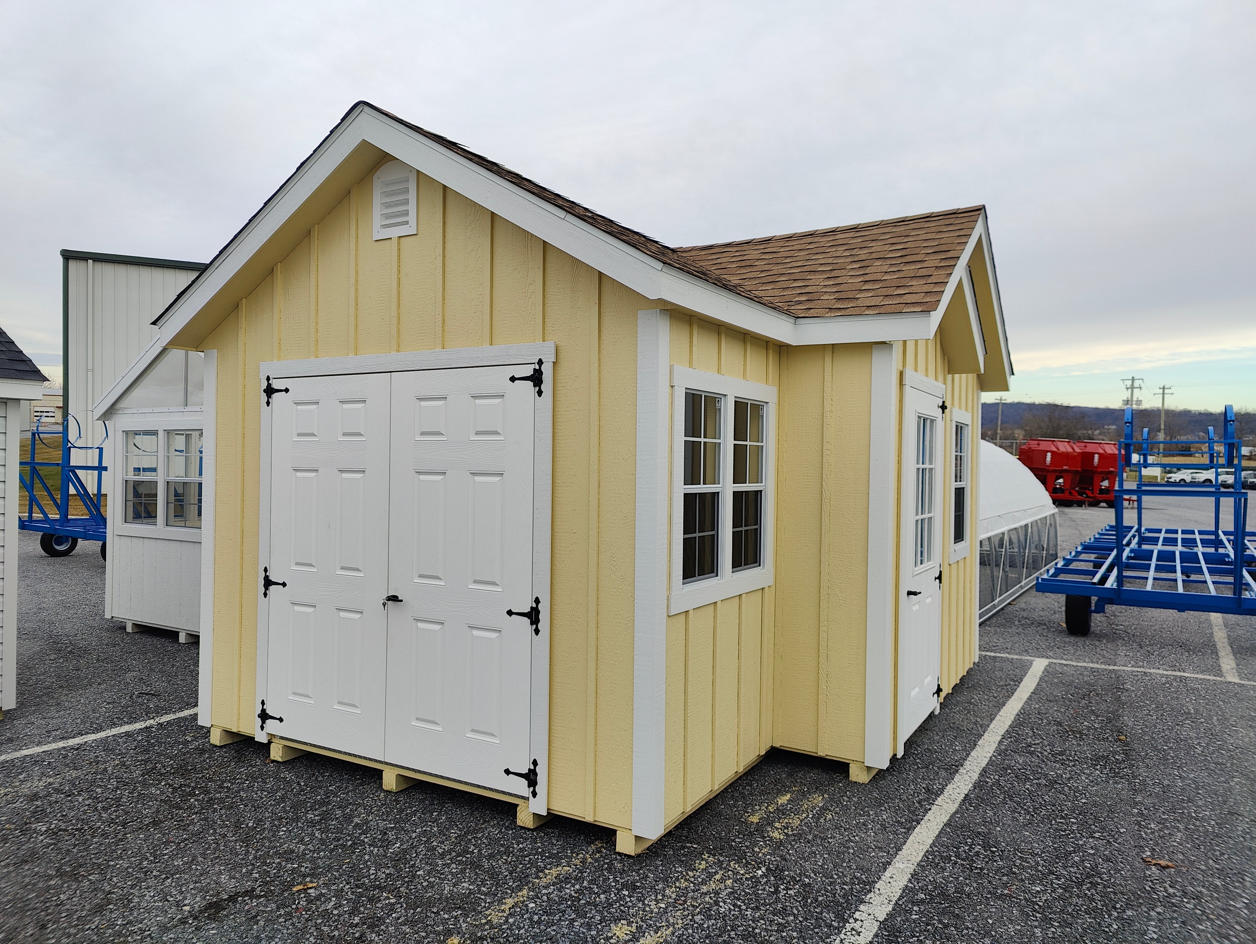 10×16 Board & Batton Villa