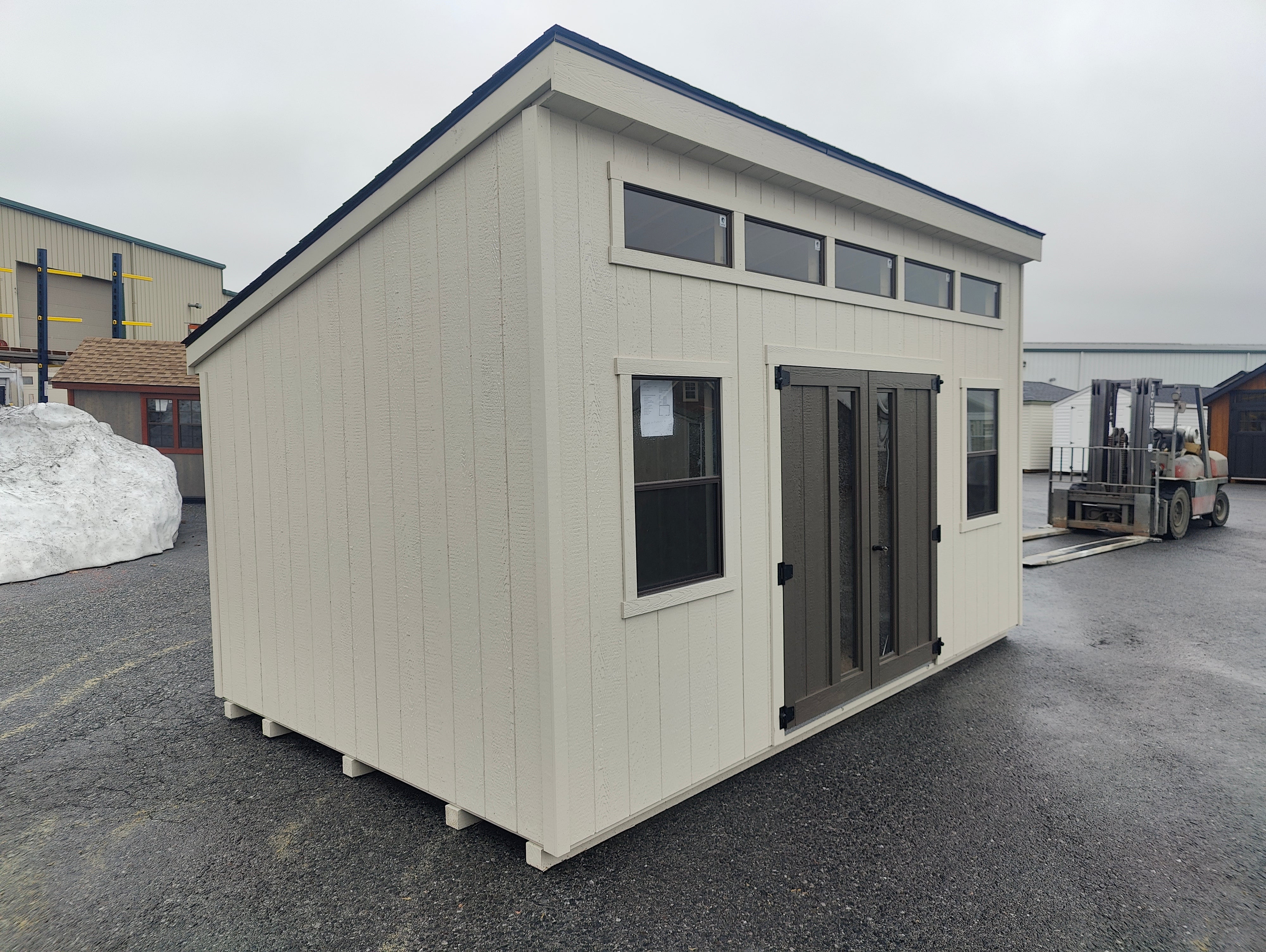 10x16 Lancaster Modern