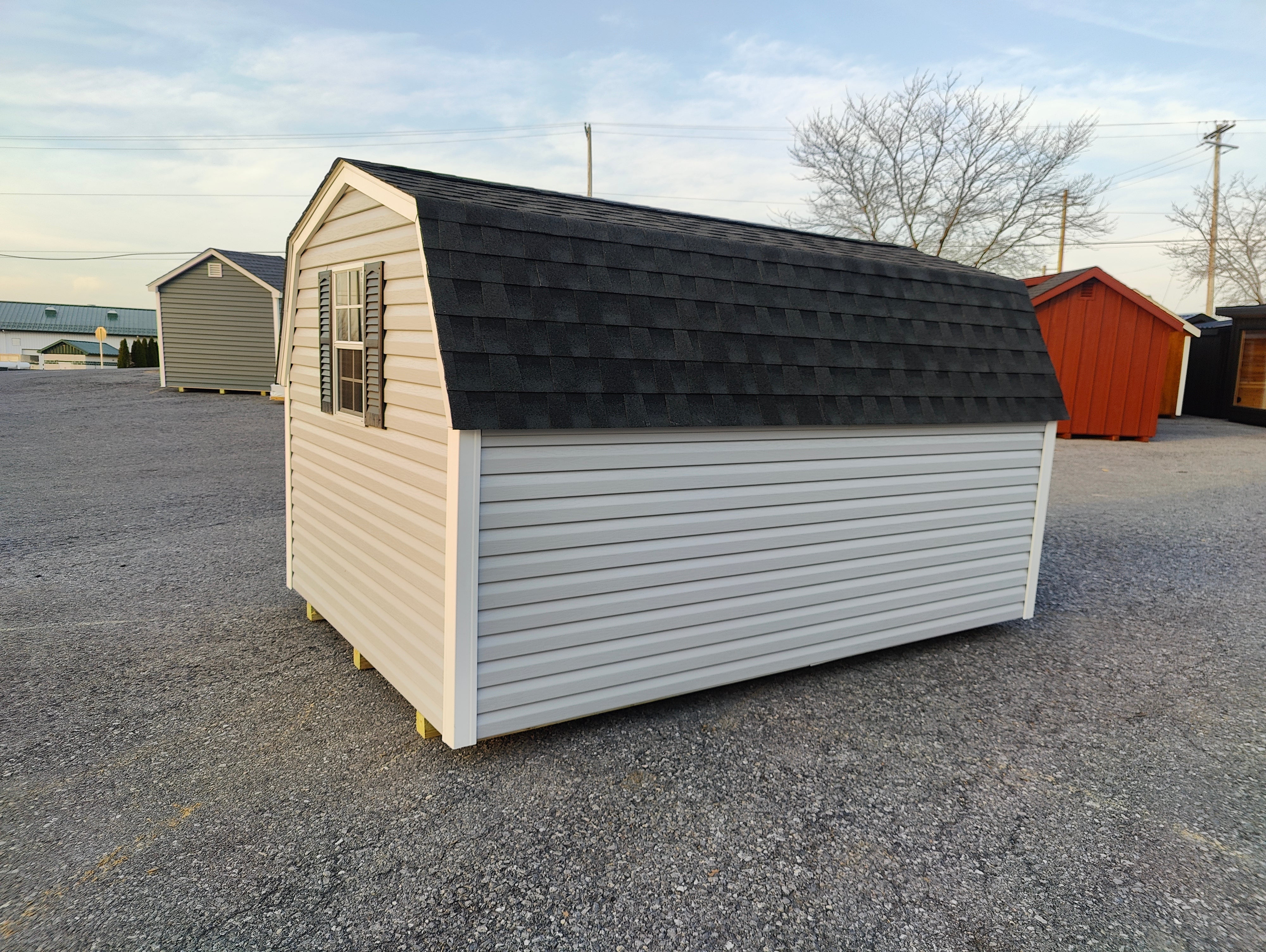 8x12 Vinyl Minibarn