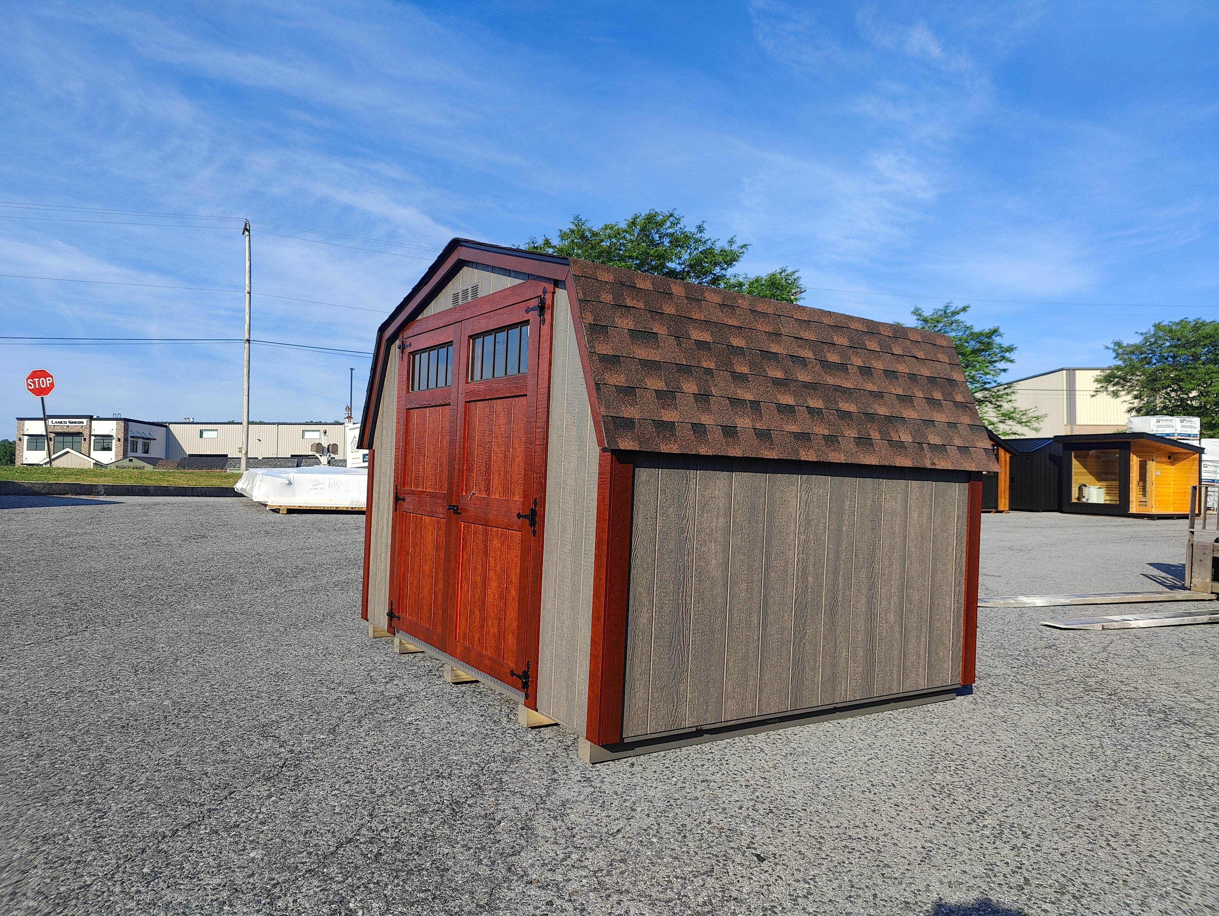 10x8 Minibarn