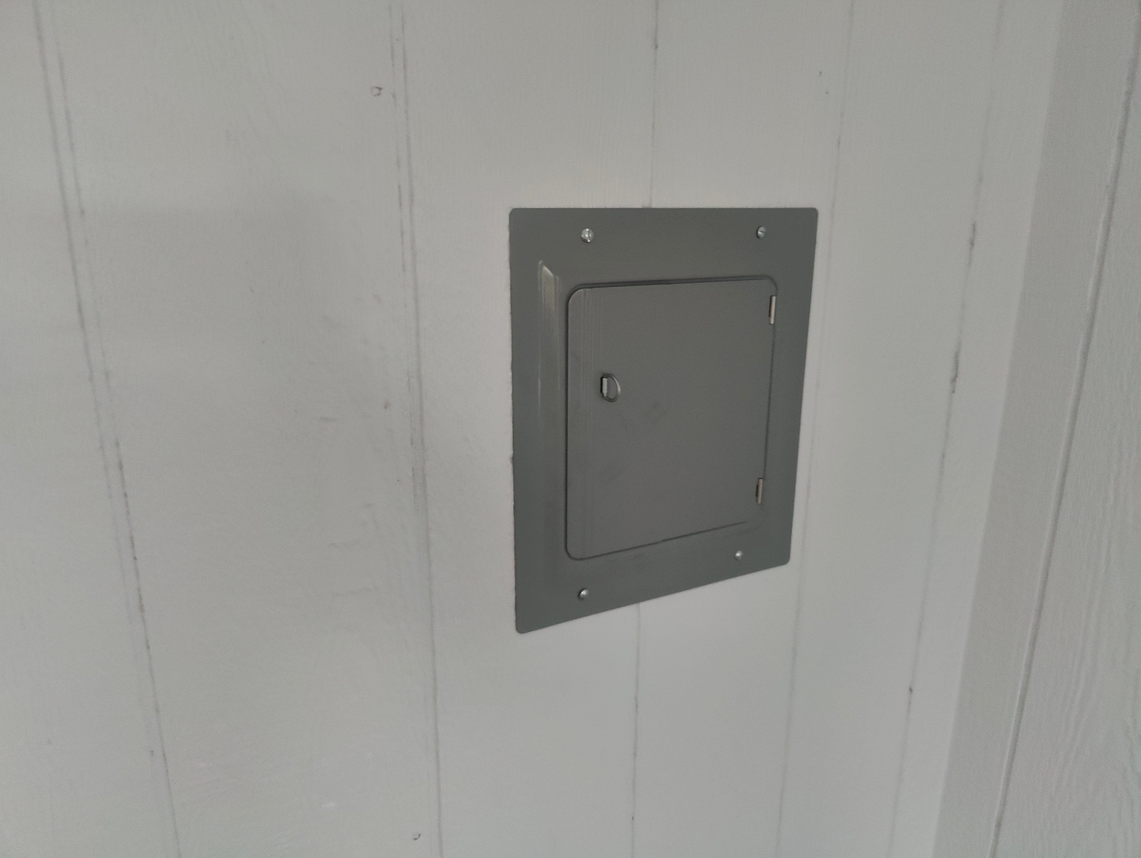 12x16 Vinyl Classic Workshop- Finished Interior