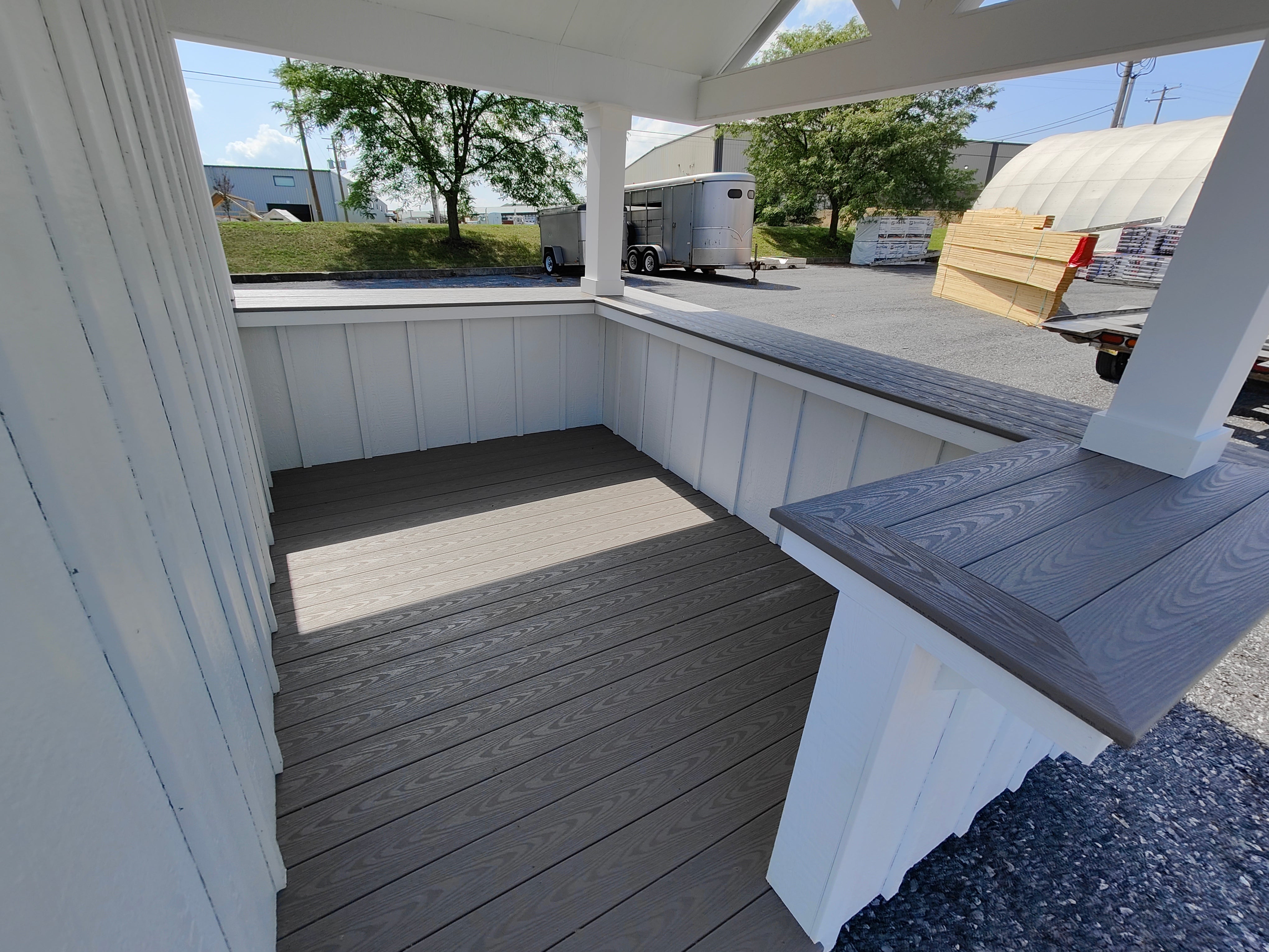 10x14 Poolside Bar