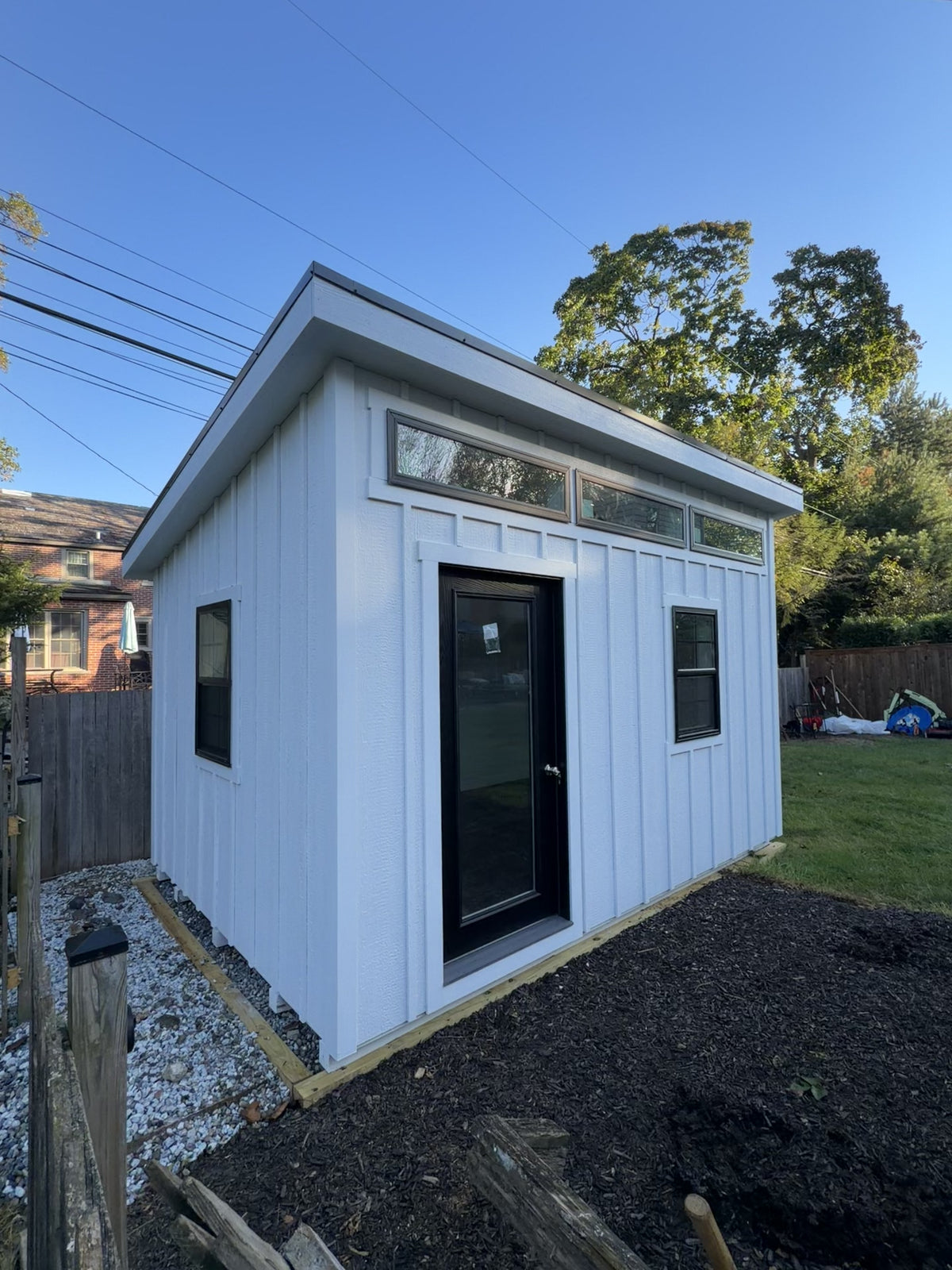 Load video: 10x14 Studio Modern Finished Interior